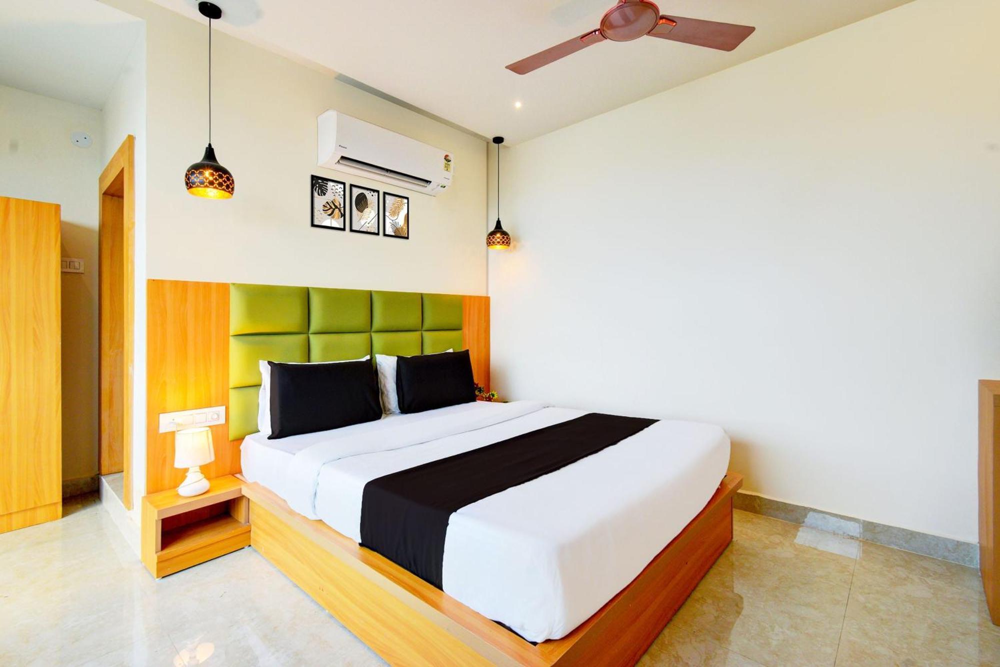 Hotel O Svs Suites Luxury Rooms Trimulgherry Eksteriør bilde
